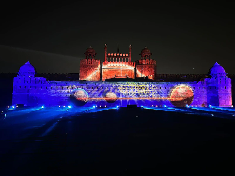 Matrubhumi - Red Fort christie