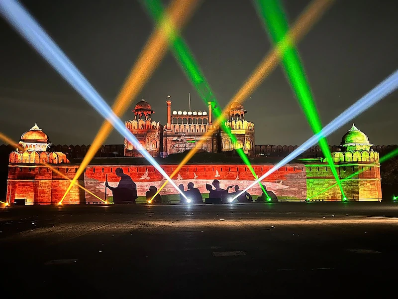 Matrubhumi - Red Fort christie