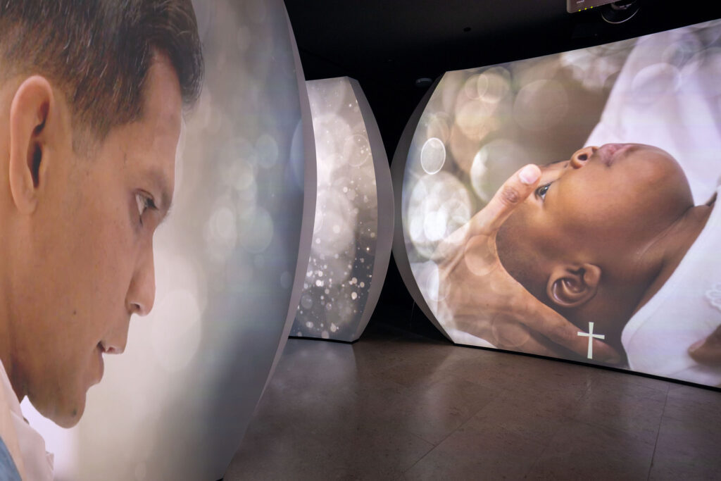 Abrahamic Family House Baby screen