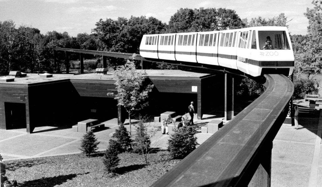 Treetop Trail - zoo monorail