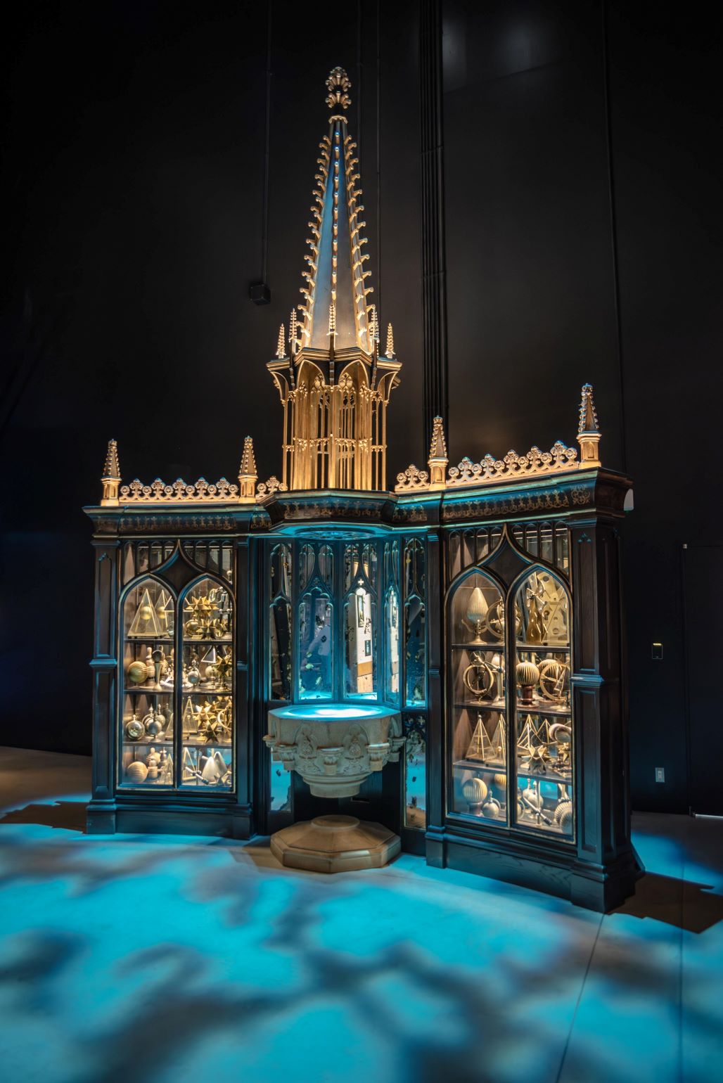 Warner Bros Studio tour Tokyo - cabinet