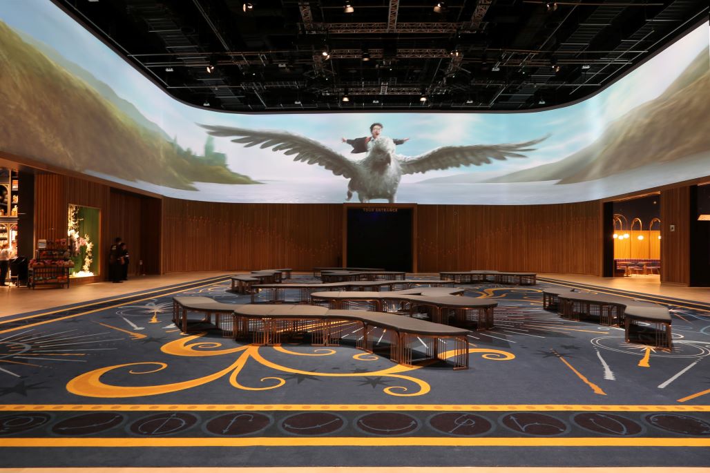 Warner Bros Studio tour Tokyo - seating area