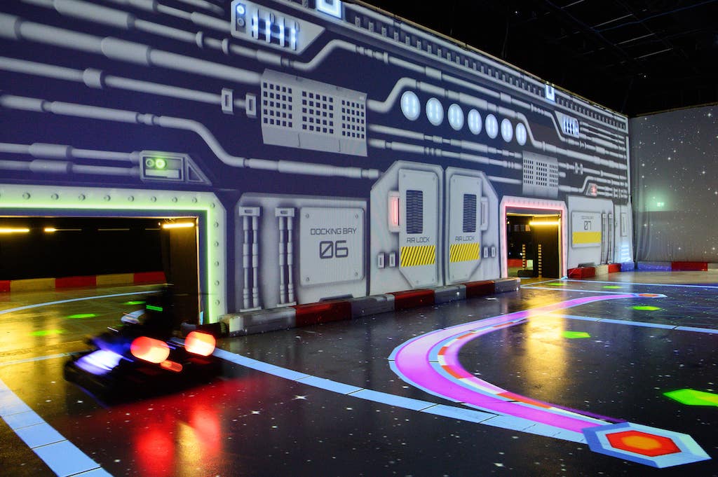 Chaos karts space tunnel