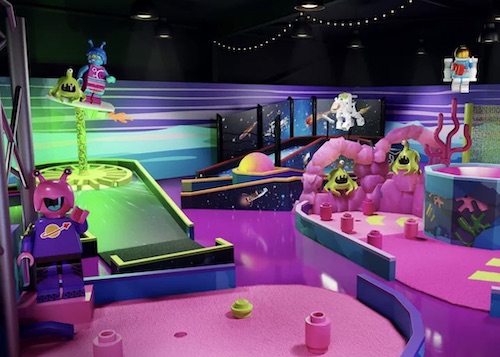 LEGOLAND Adventure Golf Pink aliens