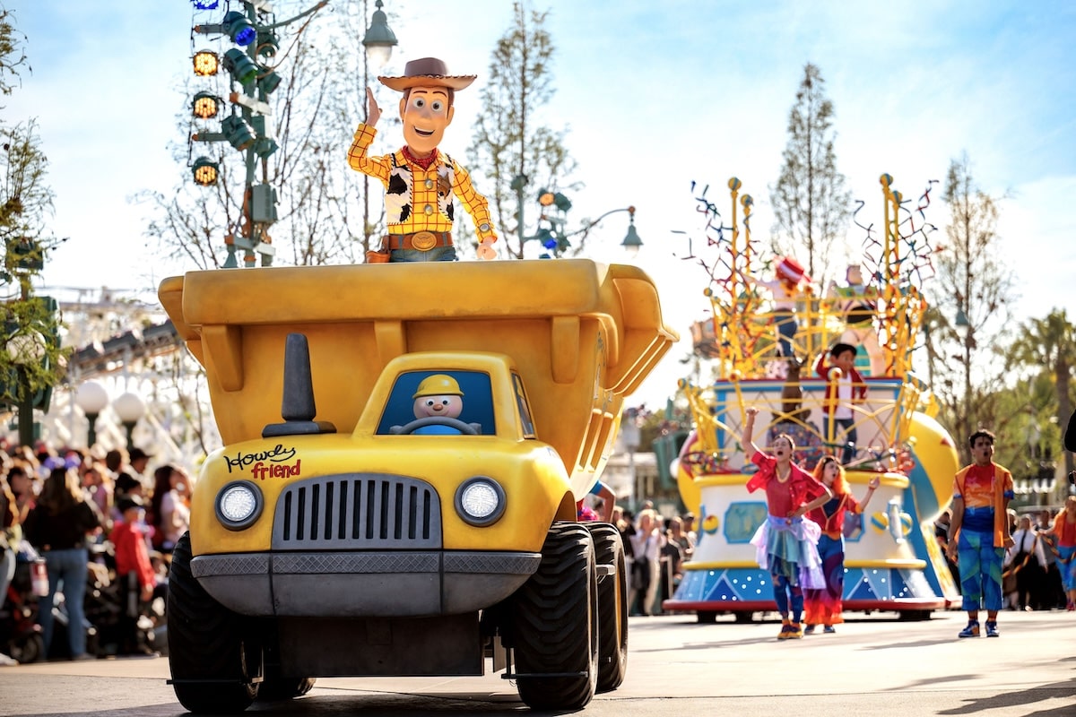 Better Together: A Pixar Pals Celebration Parade