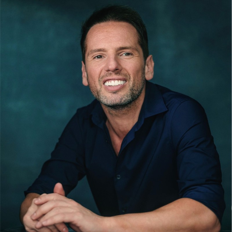 Tom-Lionetti-Maguire-headshot