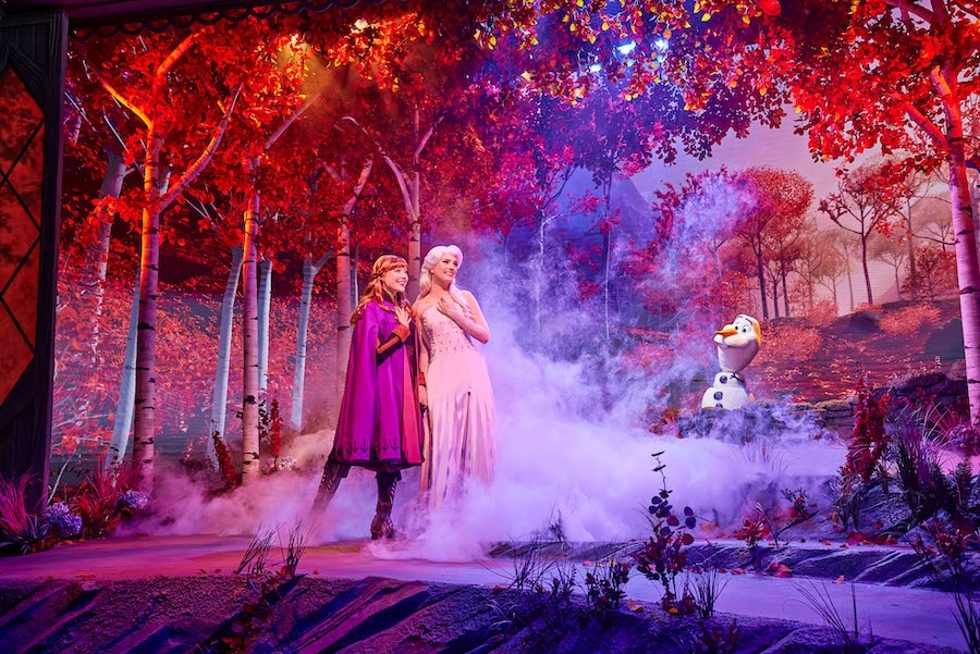 Hong Kong Disneyland world of frozen